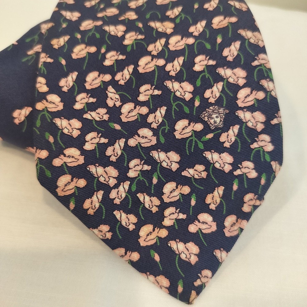 Versace Silk Floral Tie 61 x 3.5 Designer Luxury Navy Pink